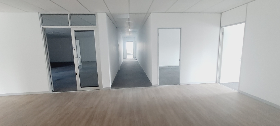 To Let commercial Property for Rent in Bo Oakdale Western Cape